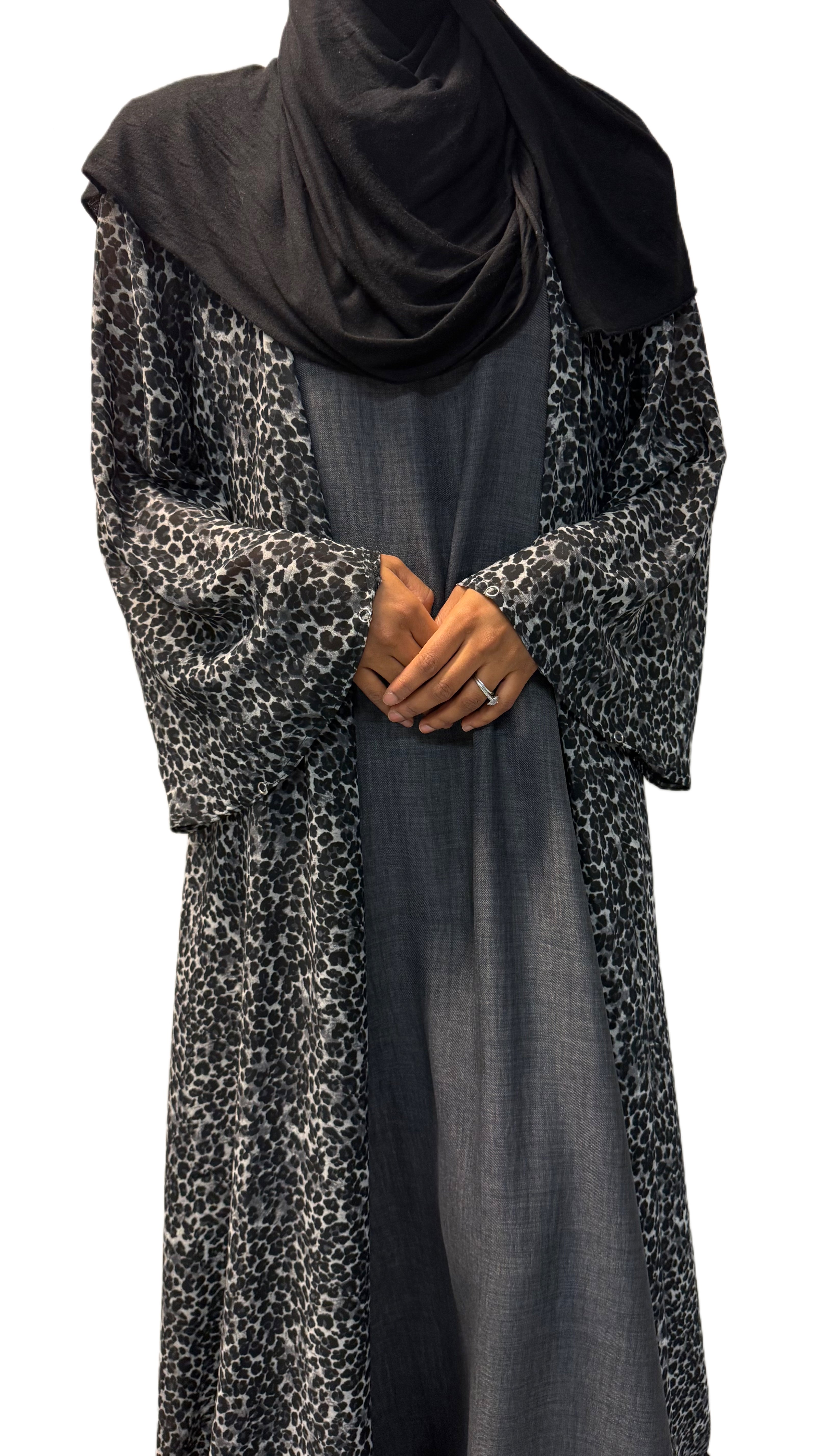 Tasnim - Abaya