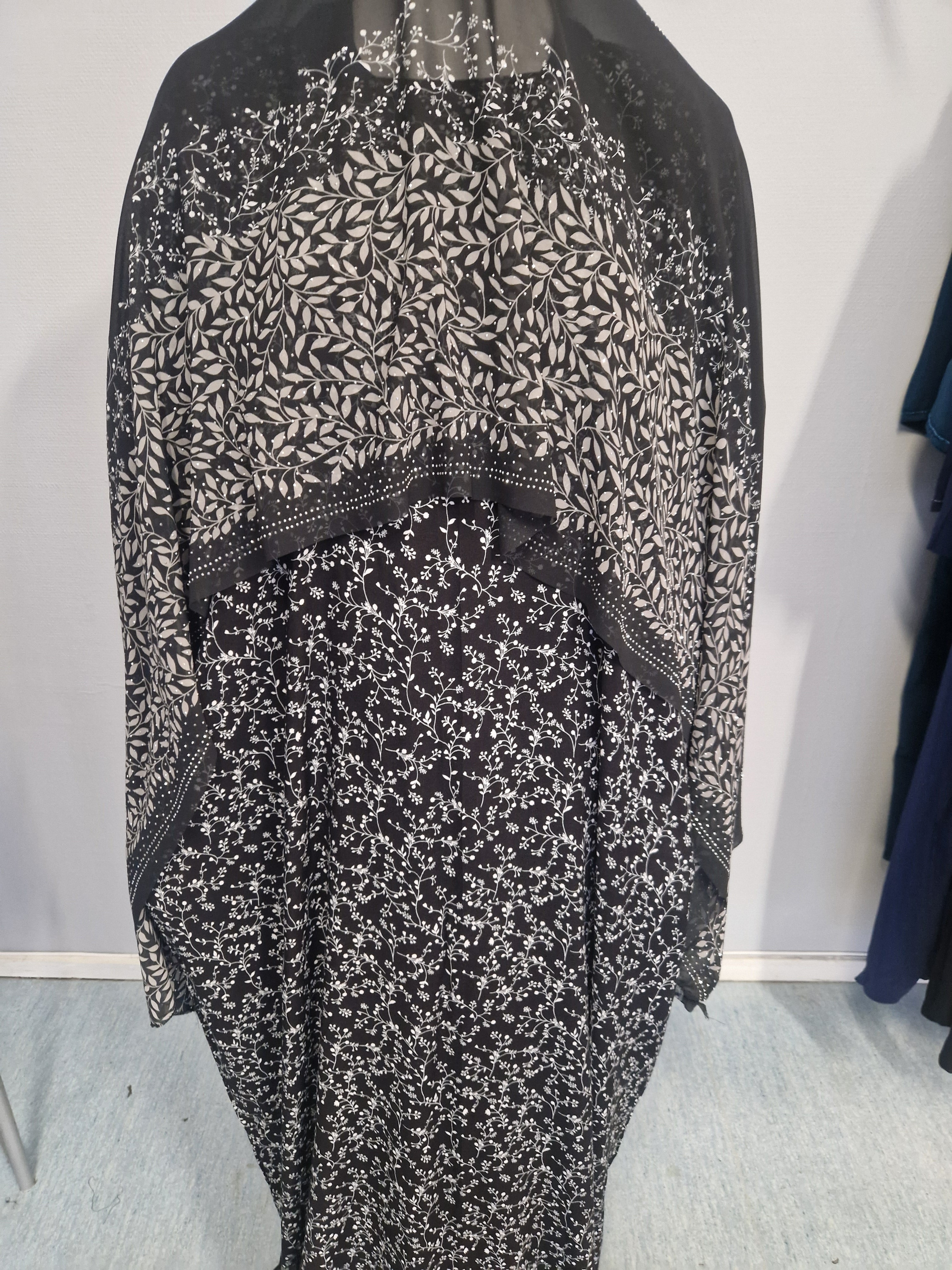 Printed Baati set with chiffon hijab